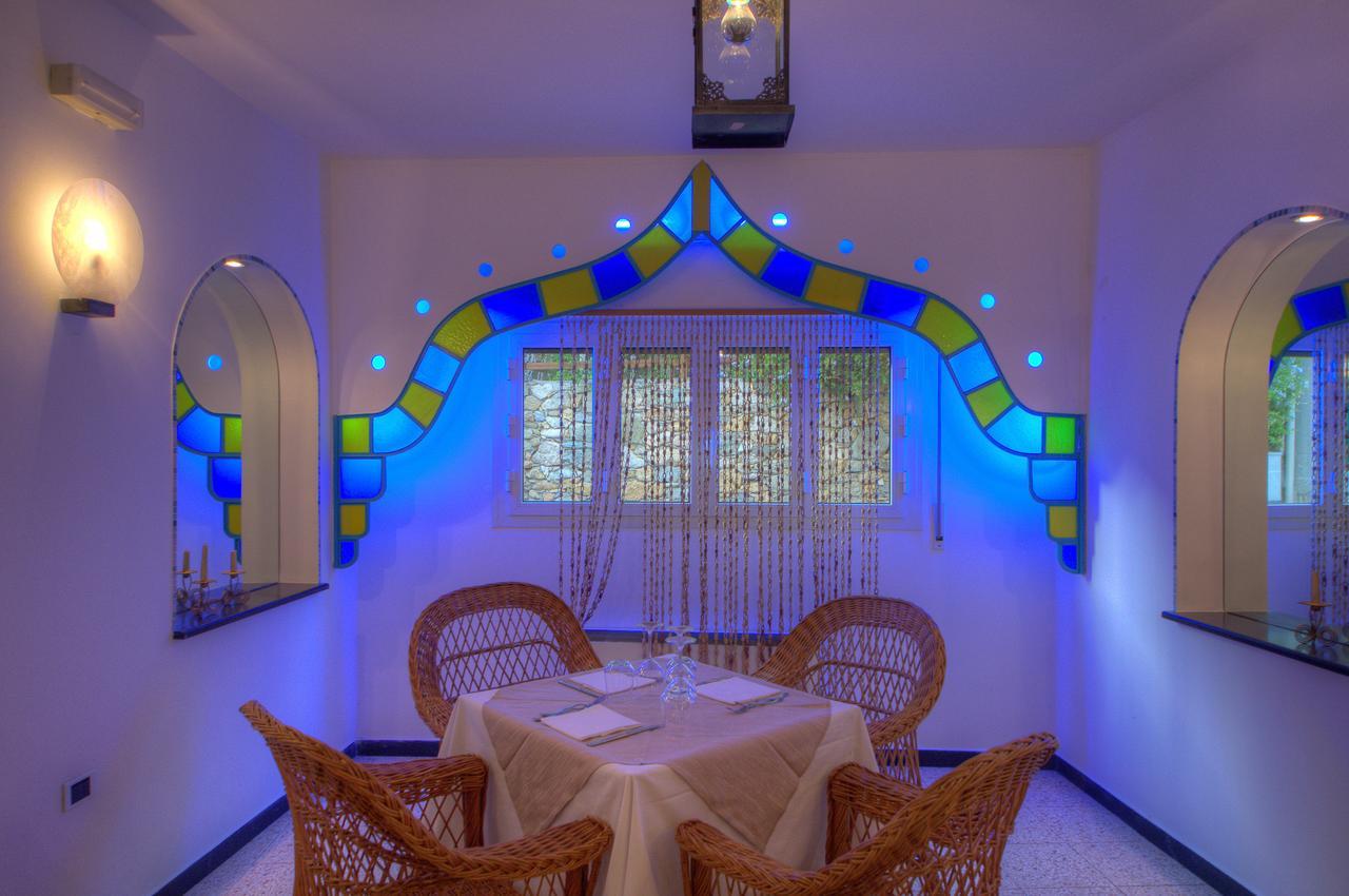 Hotel Arabesque Varigotti Eksteriør bilde