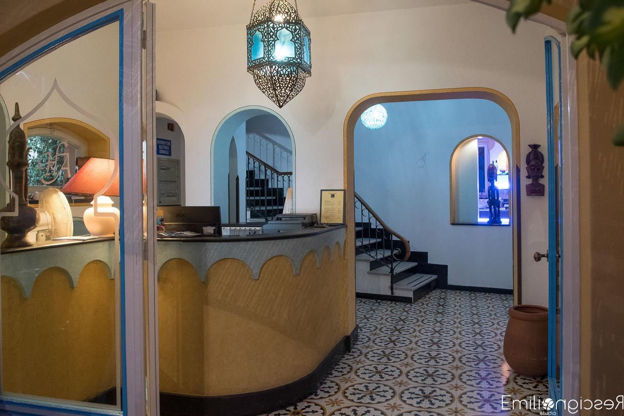 Hotel Arabesque Varigotti Eksteriør bilde