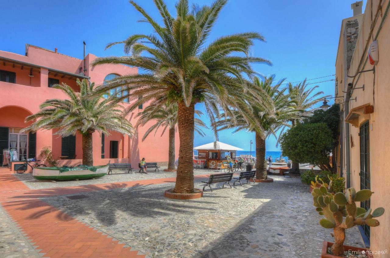 Hotel Arabesque Varigotti Eksteriør bilde
