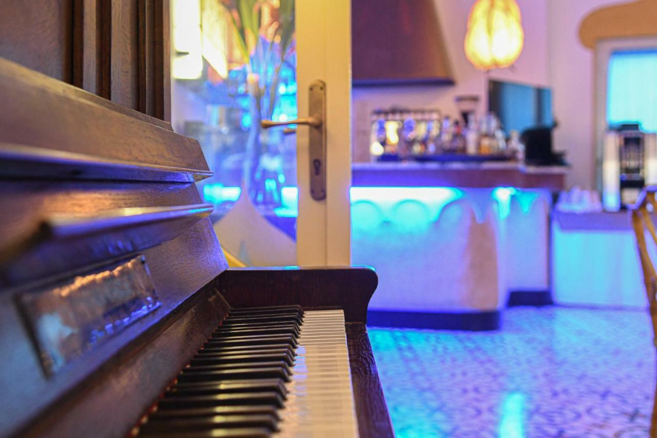 Hotel Arabesque Varigotti Eksteriør bilde