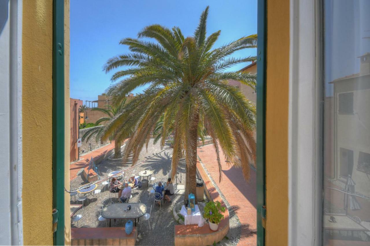 Hotel Arabesque Varigotti Eksteriør bilde