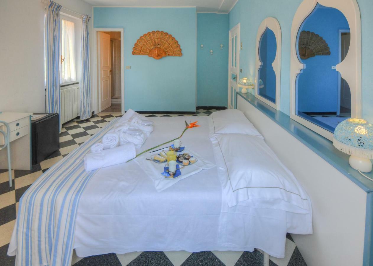 Hotel Arabesque Varigotti Eksteriør bilde