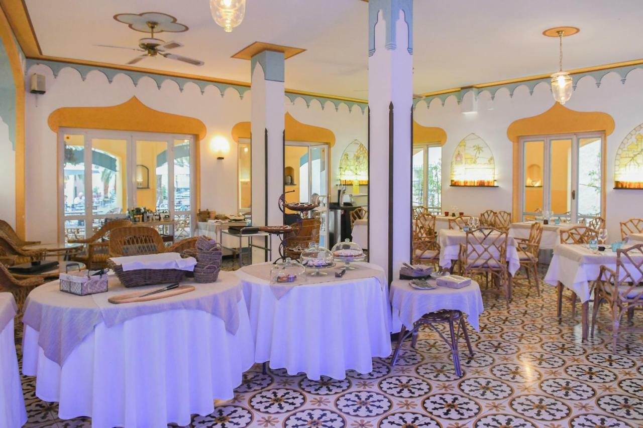 Hotel Arabesque Varigotti Eksteriør bilde