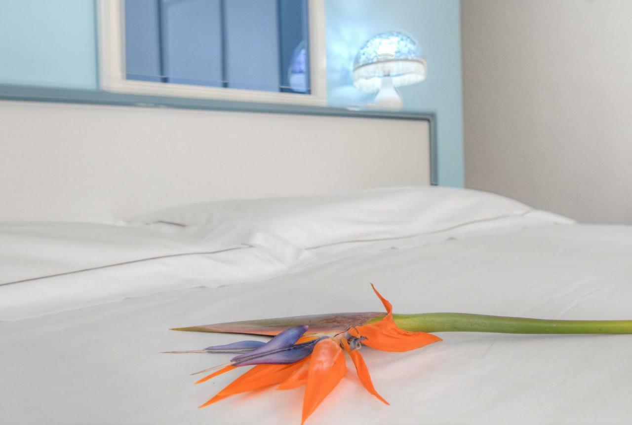 Hotel Arabesque Varigotti Eksteriør bilde