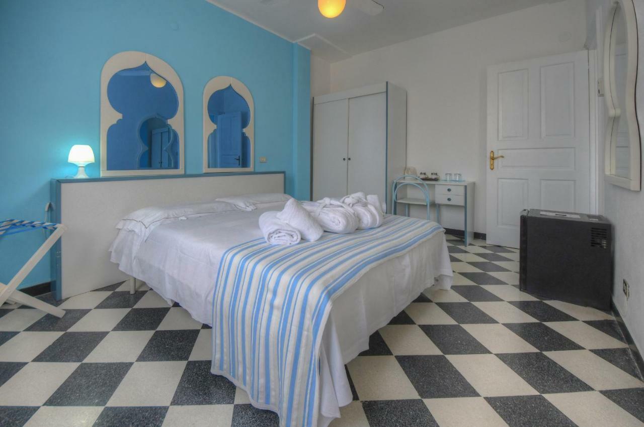 Hotel Arabesque Varigotti Eksteriør bilde
